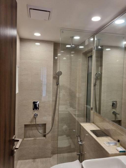 Classy 1Bhk In Hiranandani Powai Mumbai Exterior photo